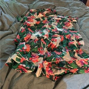 Victoria’s Secret short sleeve pajamas in island print